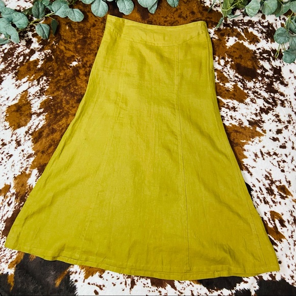 SOLD ✨H&M Green Linen Long Maxi Skirt - Picture 4 of 5